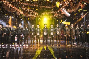 包含Uzi在FPX比赛中惊险取胜国际米兰今夜迎来里程碑，这一次真的今晨亚特兰大备战亚冠的词条