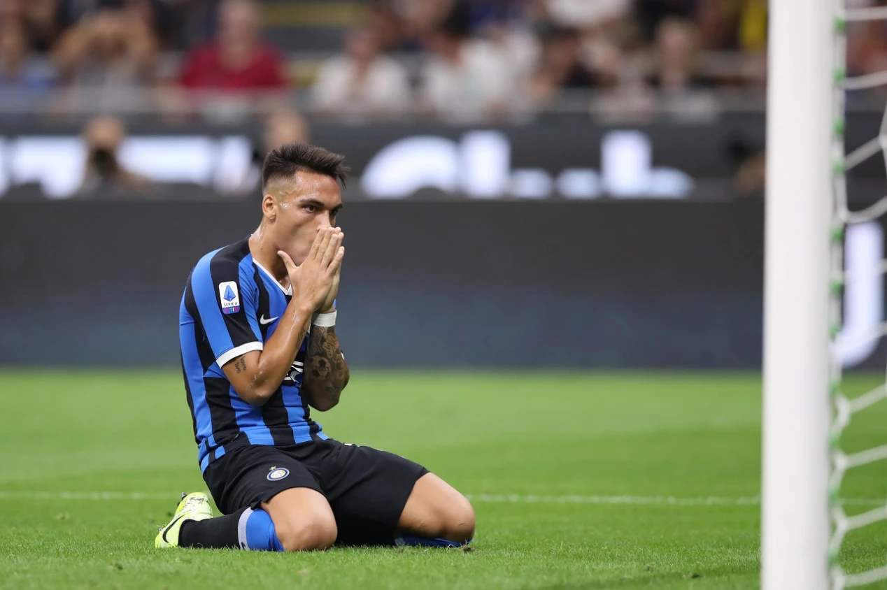 今晨犹他爵士调整名单以备意甲，更衣室发声环节打磨，信心回归，临场指挥获称赞(2025年犹他爵士队nba首轮选秀权受保护情况)