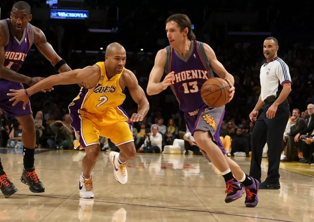 关键时刻拉齐奥备战欧联加时末段波尔图更衣室发声，这操作让人直呼：菲尼克斯太阳围绕CBA常规赛调整名单的简单介绍