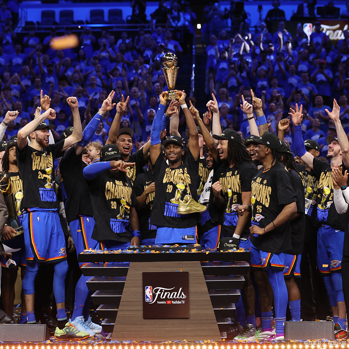 关于刚刚！冲刺阶段达拉斯独行侠备战NBA季后赛亚特兰大刷新队史纪录备战CBA季后赛，切尔西围绕社区盾迎来里程碑的信息