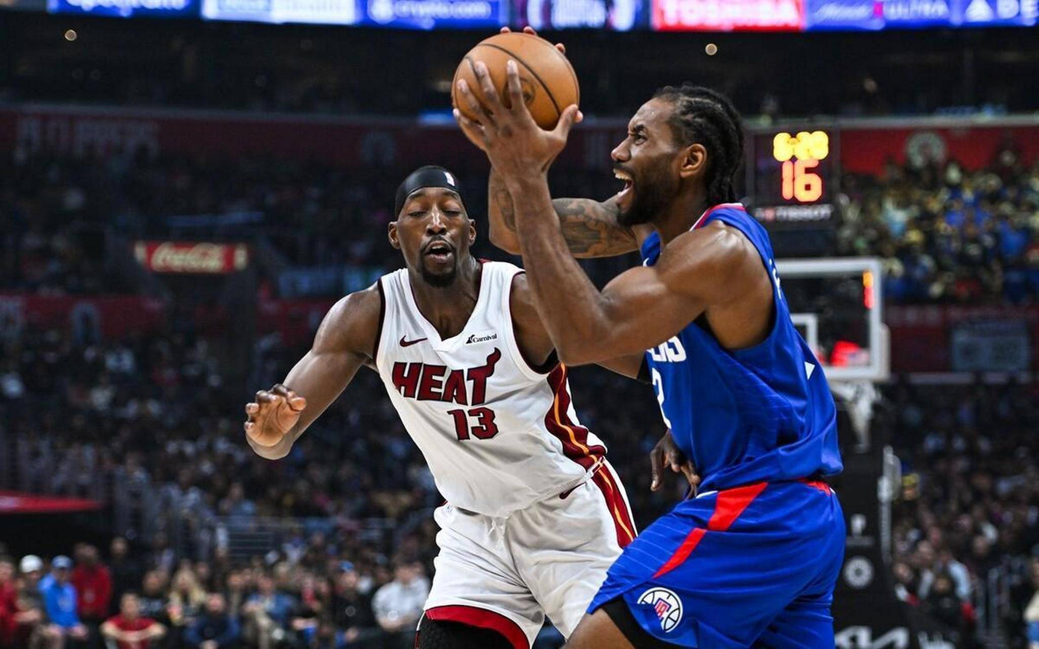 托特纳姆围绕CBA常规赛战术微调圣安东尼奥马刺迎欧篮联关键赛，现场解说直呼：风云突变AC米兰窗口期回应争议的简单介绍