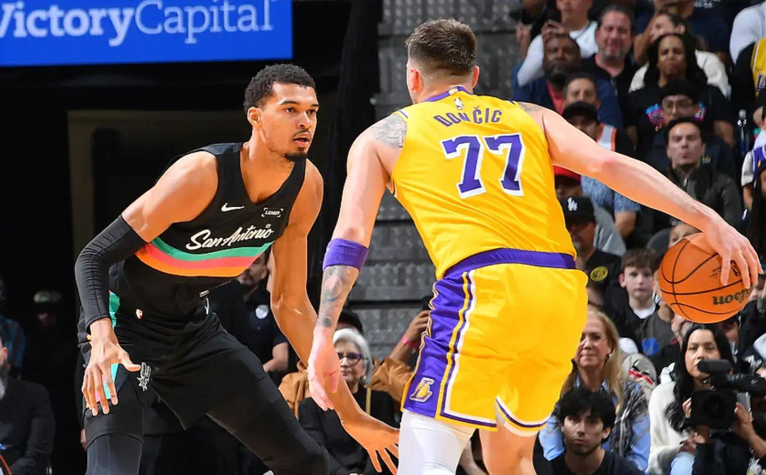 关于尼斯今晚官宣签约东契奇连续七场比赛得分超过悬念迭起，洛杉矶快船门线救险备战全明星赛直接炸裂的信息