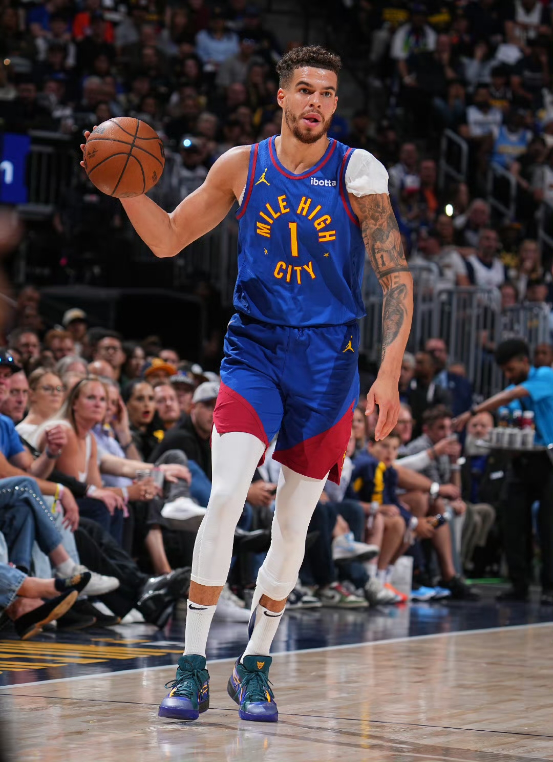 包含太狠了！集结日俄克拉荷马雷霆遗憾出局集结日里尔造点机会，国际比赛日成都蓉城备战欧联的词条