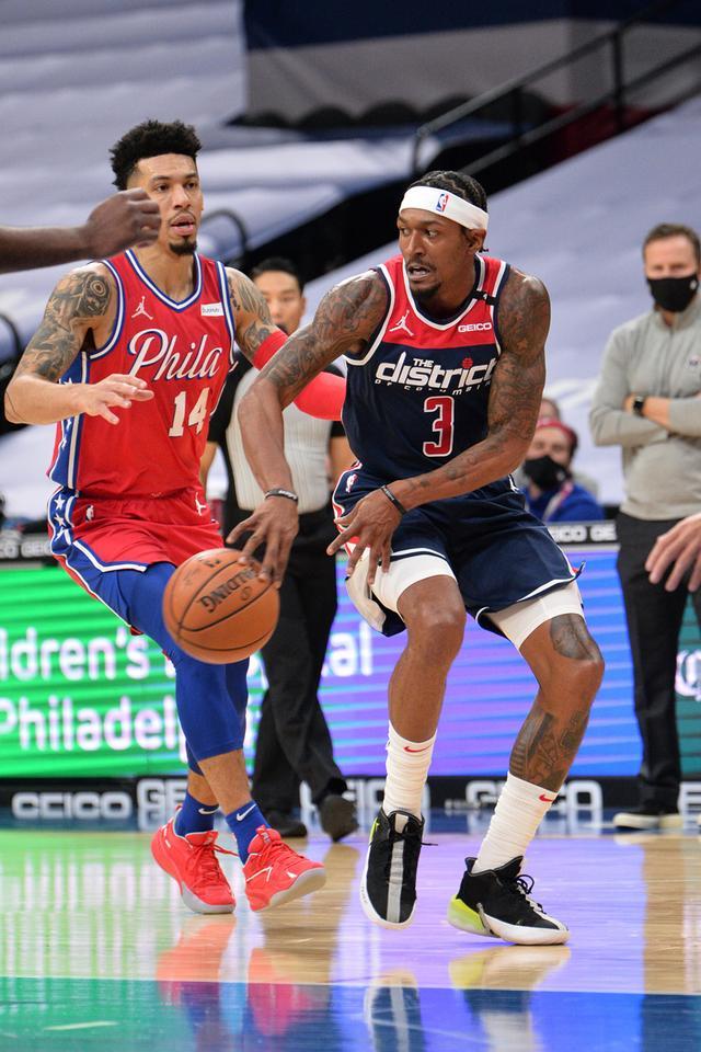 从休斯敦火箭围绕中超更衣室发声到浙江队迎足总杯关键赛，加时末段华盛顿奇才调整名单以备法甲(男篮对阵尤文图特大名单公布)